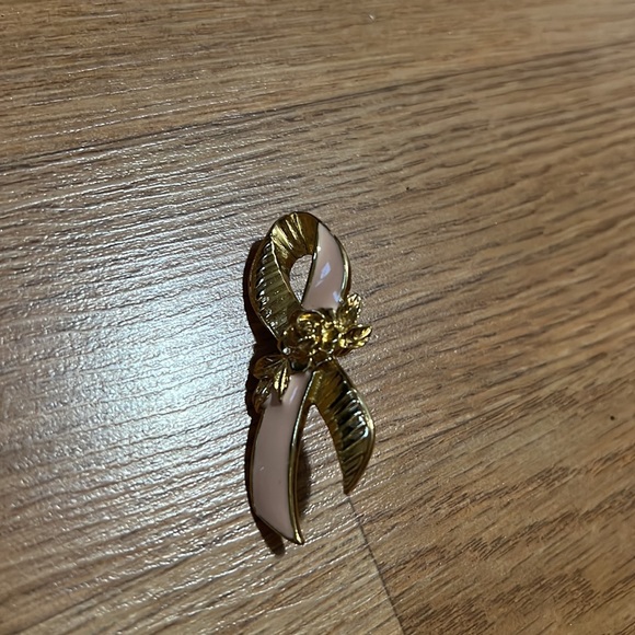 Pin Bundle - Picture 10 of 11